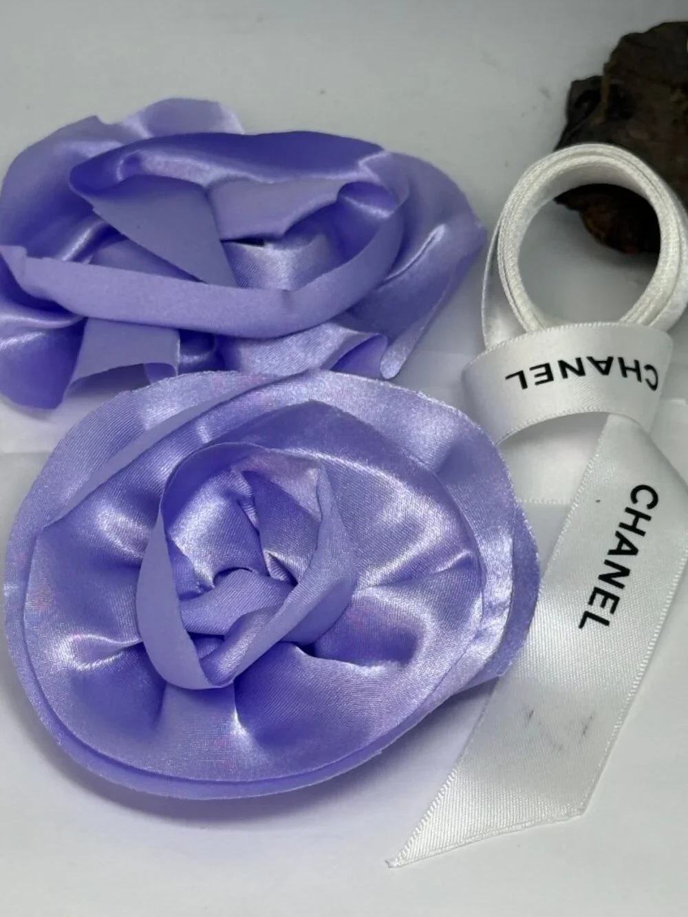 Authentic Chanel White Gift Wrapping Ribbon - 3.8 ft + 2 Ribbon Rose Brooch -New